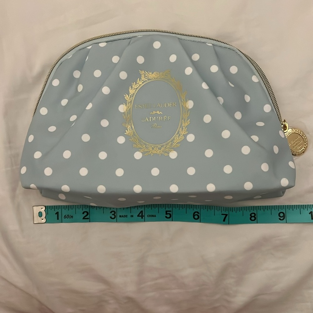 New Estée Lauder x Laduree Blue Polka Dot Cosmetic Bag - Picture 5 of 7